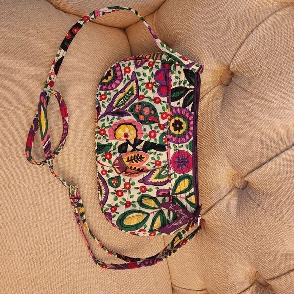 Vera Bradley Small Floral multi color Crossbody Bag Purse - Picture 1 of 2